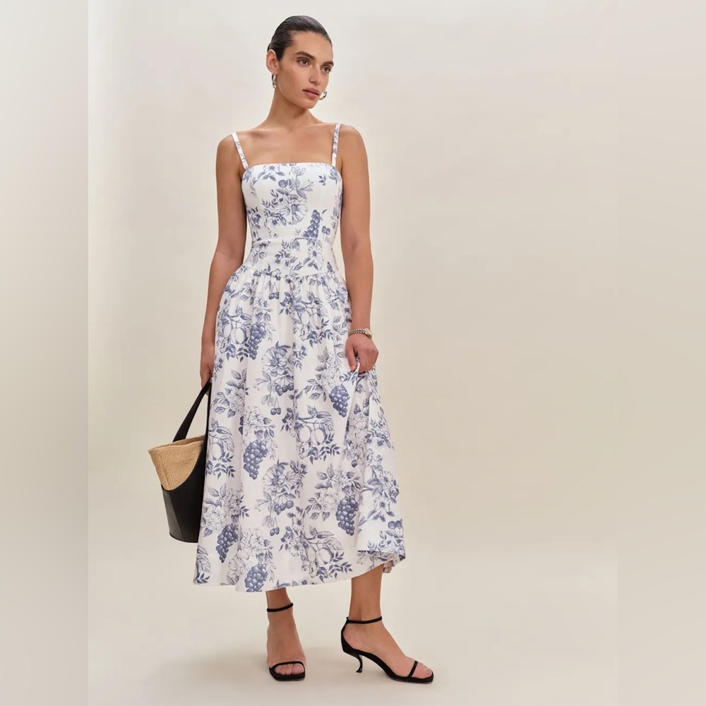 Reformation Katarin Linen Dress In Carla, brand new without tags, never worn.